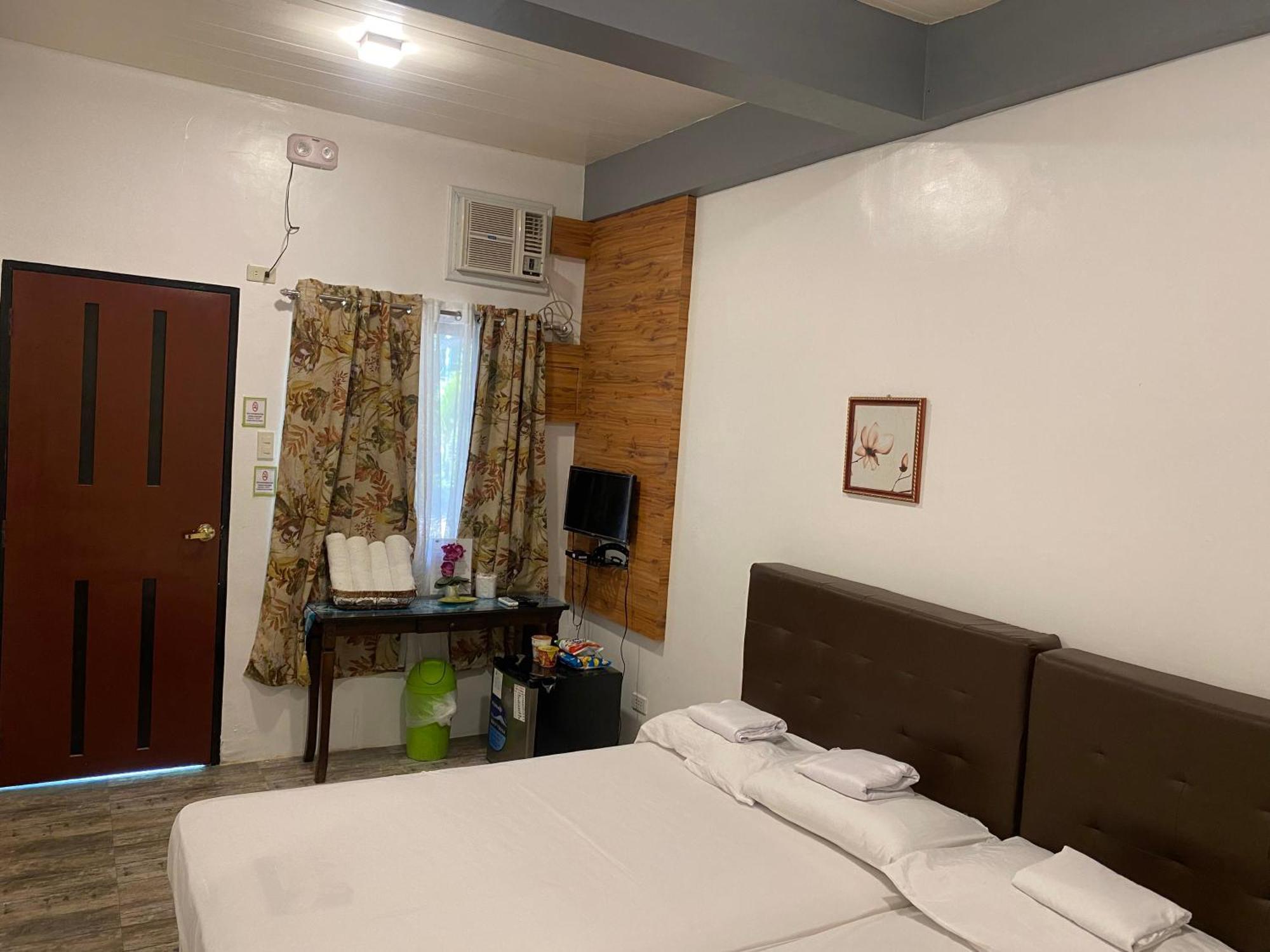 Floating Sanctuary Resort Powered By Cocotel Bulacan Cameră foto